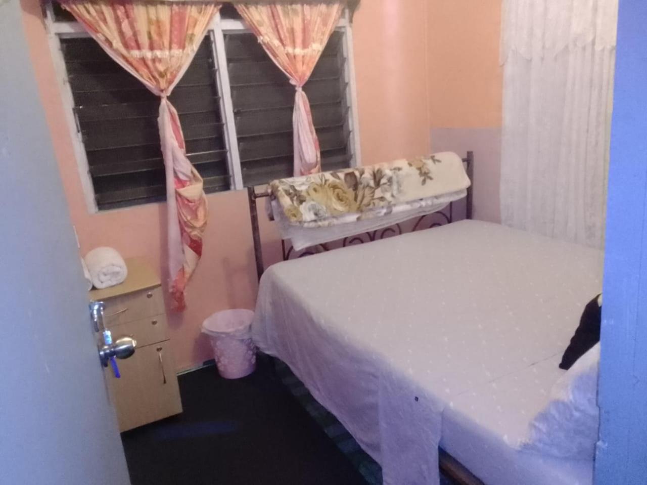 Kapeta Cabin Nuku'alofa Bagian luar foto
