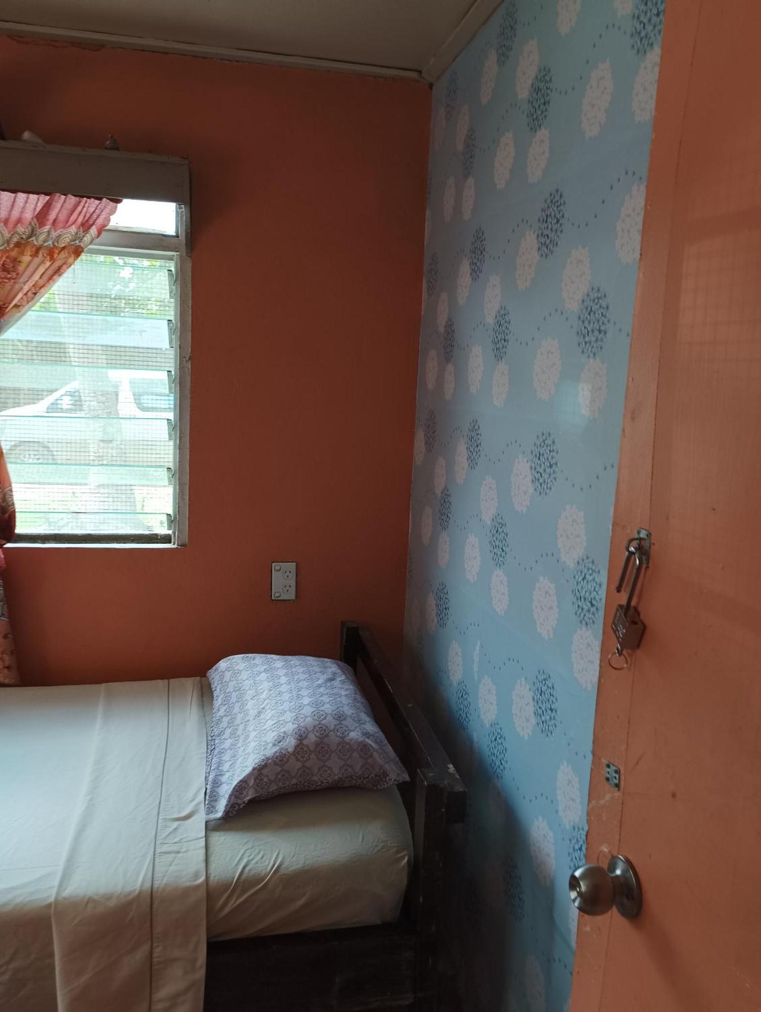 Kapeta Cabin Nuku'alofa Bagian luar foto